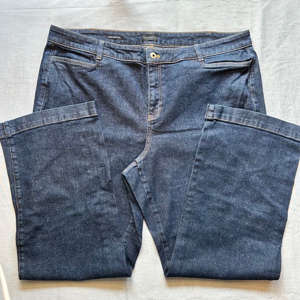 Talbots Flare Jeans Women 20W Indigo Blue Dark Wash Trousers Wide Leg Denim - Picture 2 of 10
